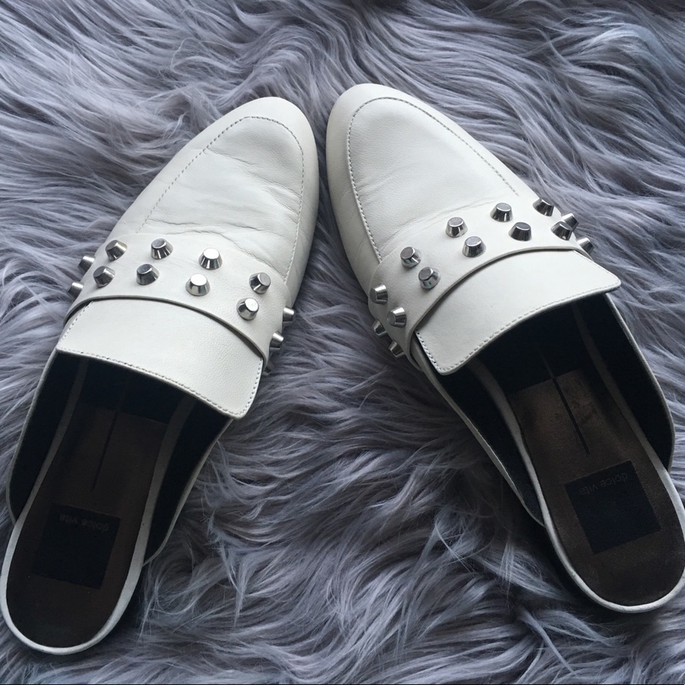 ✨Dolce Vita White leather loafers✨